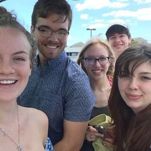 Meet your Posher, Jessica